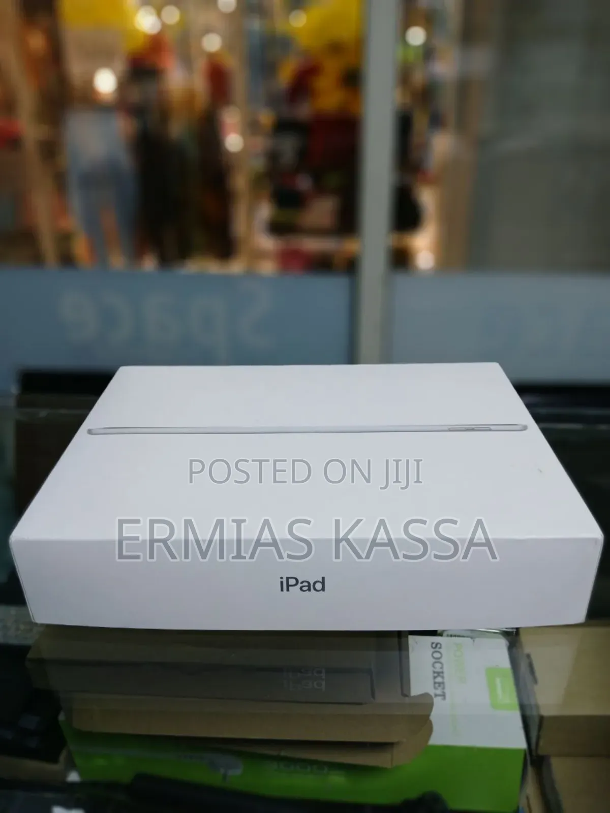 New Apple iPad 10.2 (2021) 64 GB Silver