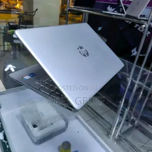 New Laptop HP Stream Notebook 8GB Intel Core I5 SSD 512GB