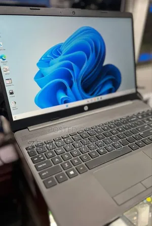 New Laptop HP Pavilion 15 8GB Intel Core I5 SSD 512GB