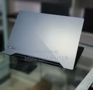 New Laptop Asus ROG Zephyrus G15 16GB AMD Ryzen 7 SSD 512GB