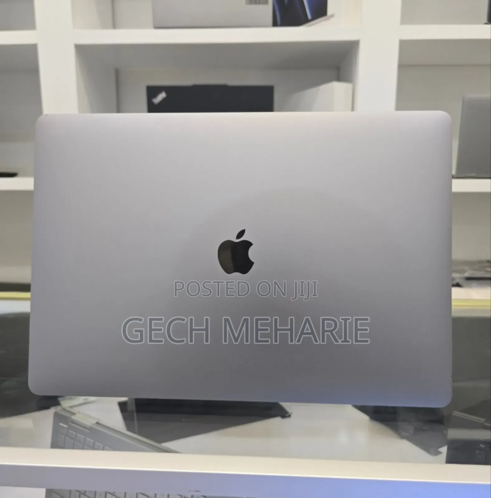 New Laptop Apple MacBook Pro 2019 16GB Intel Core i7 SSD 1T