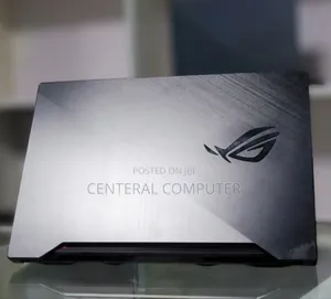 New Laptop Asus ZenBook UX430UA 16GB Intel Core I7 SSD 512GB