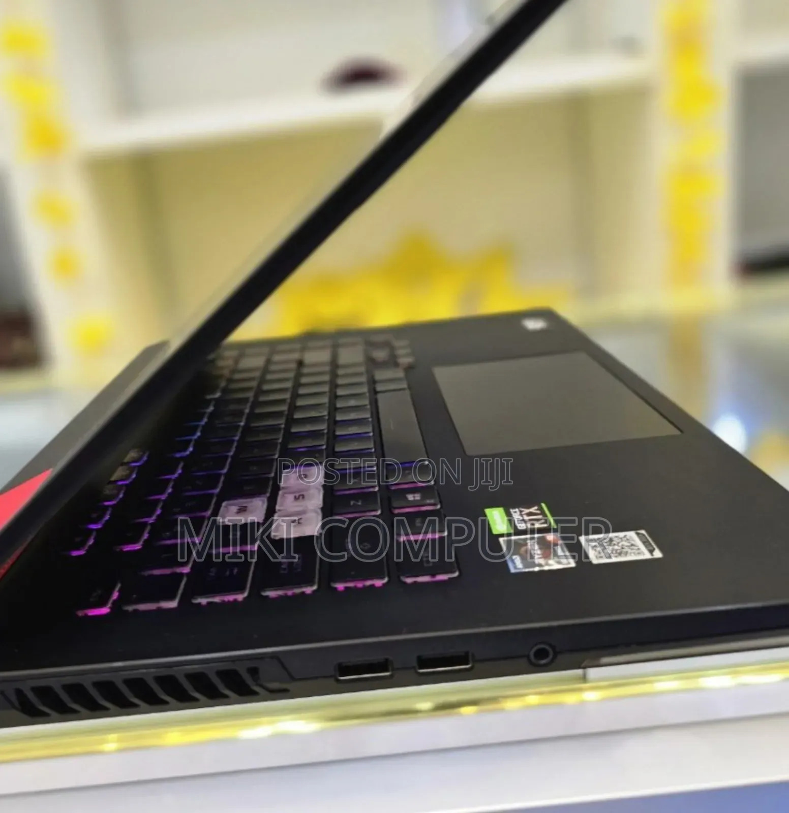 New Laptop Asus ROG Strix G15 16GB AMD Ryzen 9 SSD 512GB