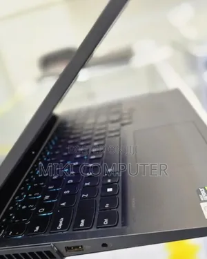 New Laptop Asus ROG Strix G15 16GB AMD Ryzen 9 SSD 512GB