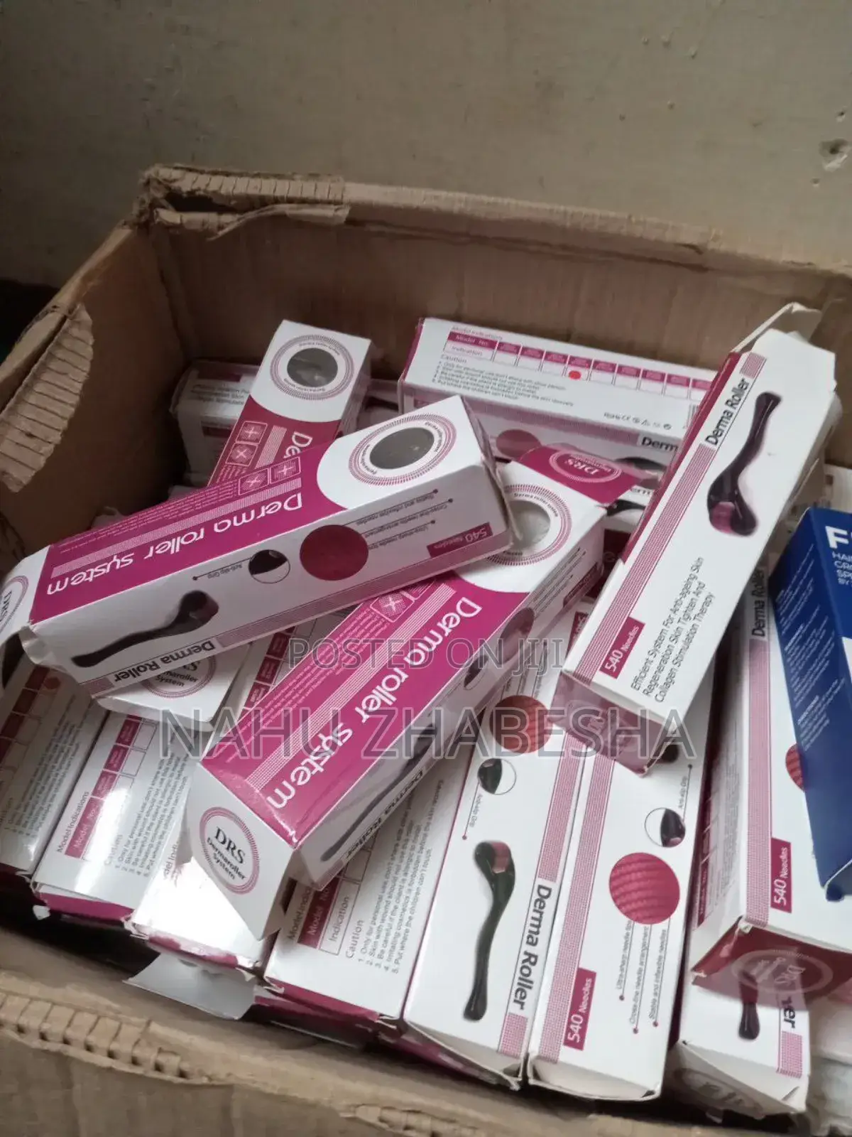 Dermai Roller System1