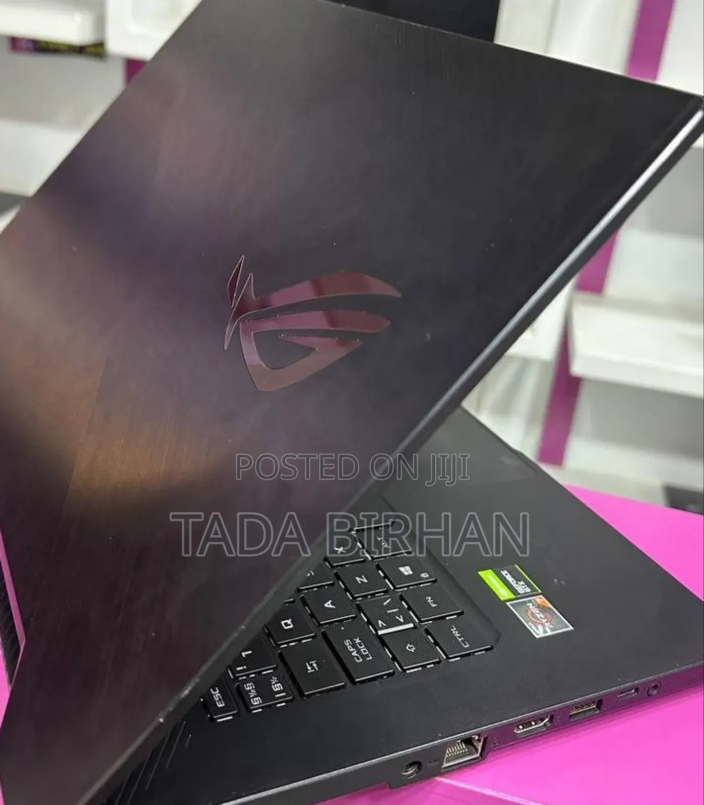 New Laptop Asus ROG Strix G15 18GB AMD Ryzen 7 SSD 512GB