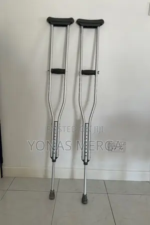 Photo - Crutches/ክራንች Surgeries Sprains in Pediatric to Senior Users