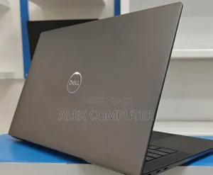 New Laptop Dell XPS 15 32GB Intel Core I7 SSD 512GB