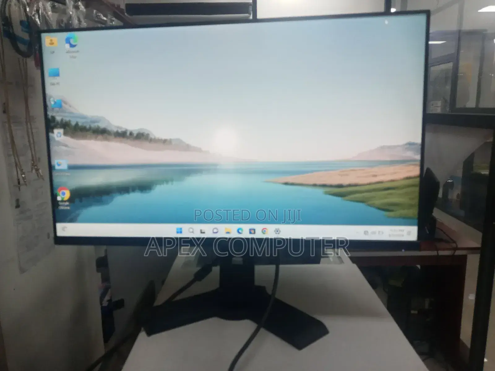 Monitor 24