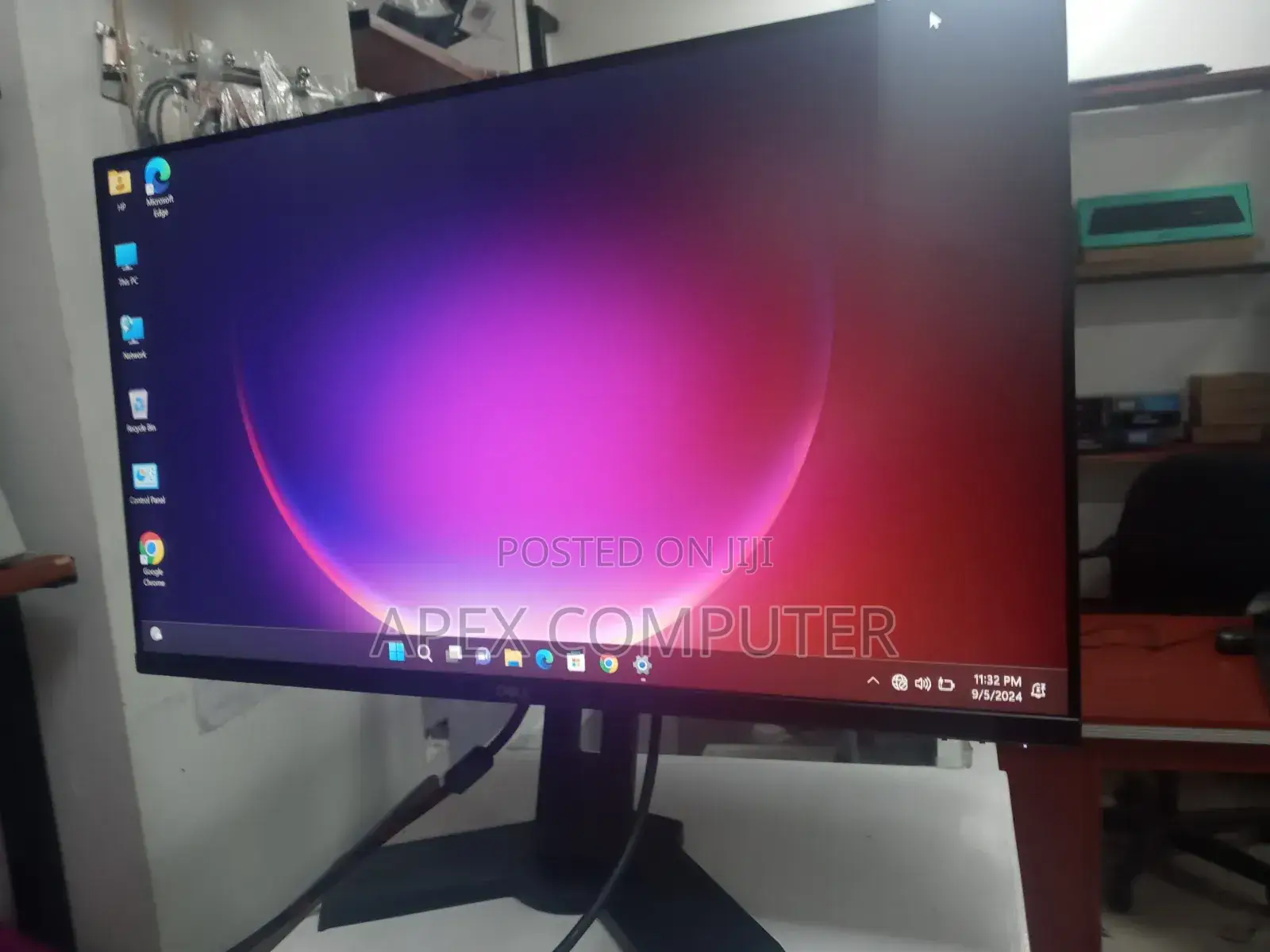 Monitor 24