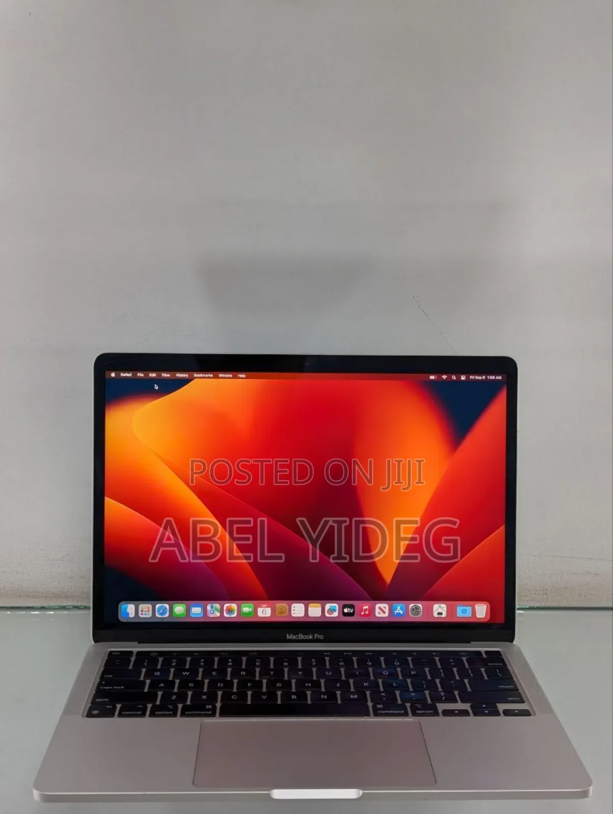 New Laptop Apple MacBook Pro 2022 M2 24GB Apple M2 SSD 2T