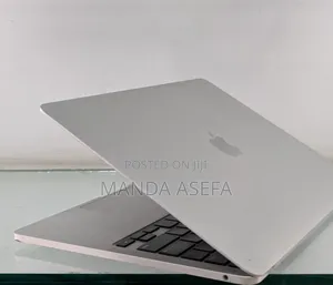 New Laptop Apple MacBook Pro 24GB Apple M2 SSD 2T