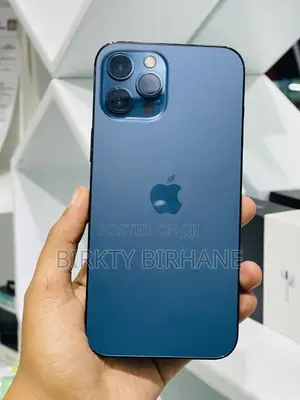 Photo - Apple iPhone 12 Pro Max 256 GB Blue