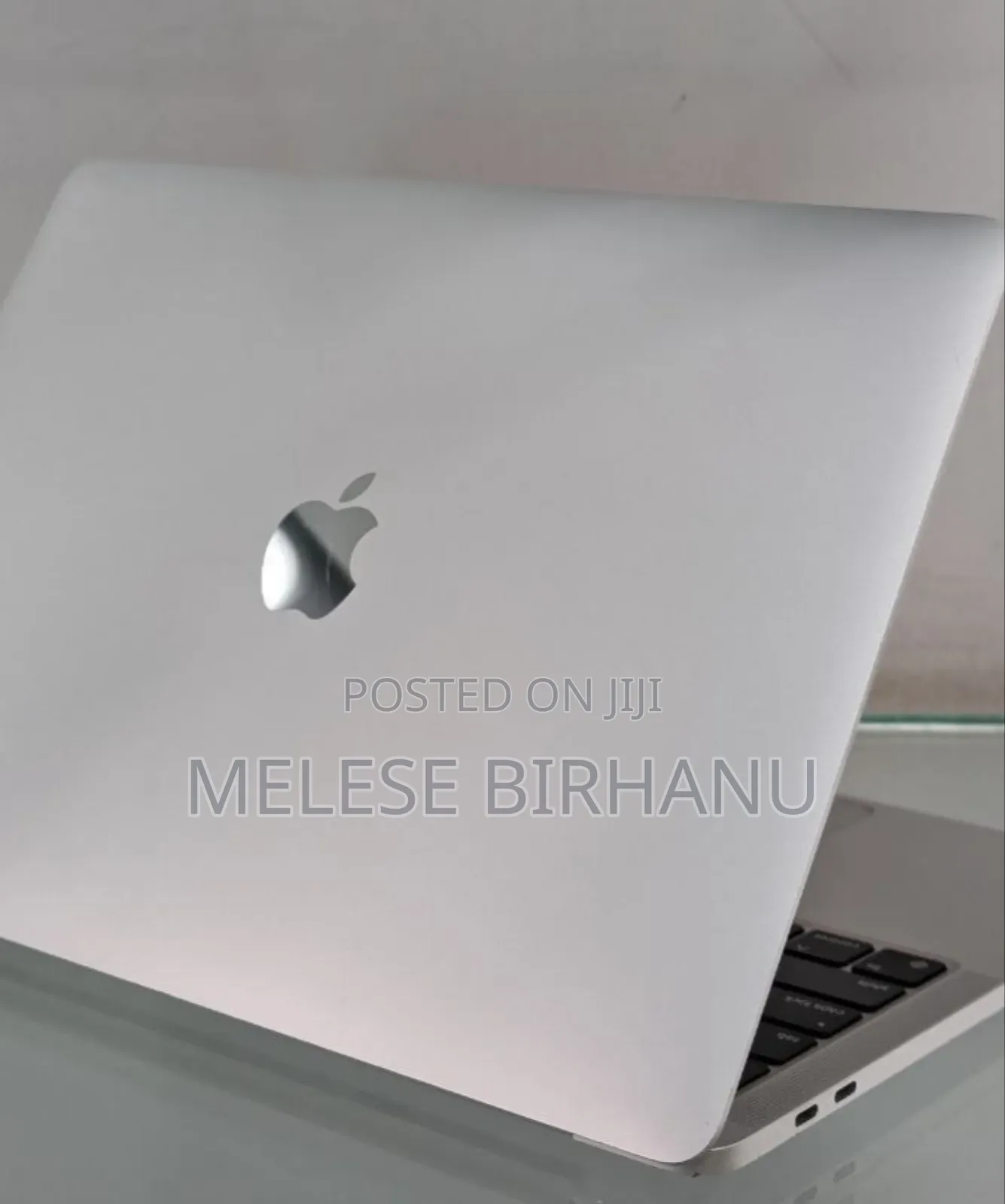 New Laptop Apple MacBook Air 2022 M2 24GB Apple M2 SSD 2T