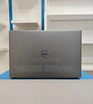 New Laptop Dell XPS 15 32GB Intel Core I7 SSD 512GB