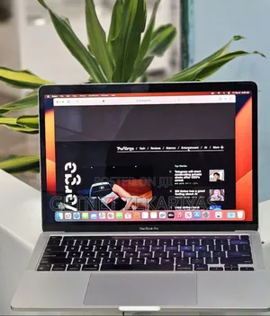 New Laptop Apple MacBook Pro 24GB Apple M2 SSD 2T