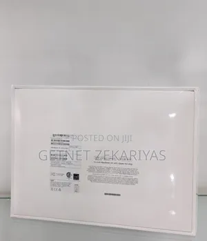 New Laptop Apple MacBook Air 2022 M2 8GB Apple M2 SSD 512GB