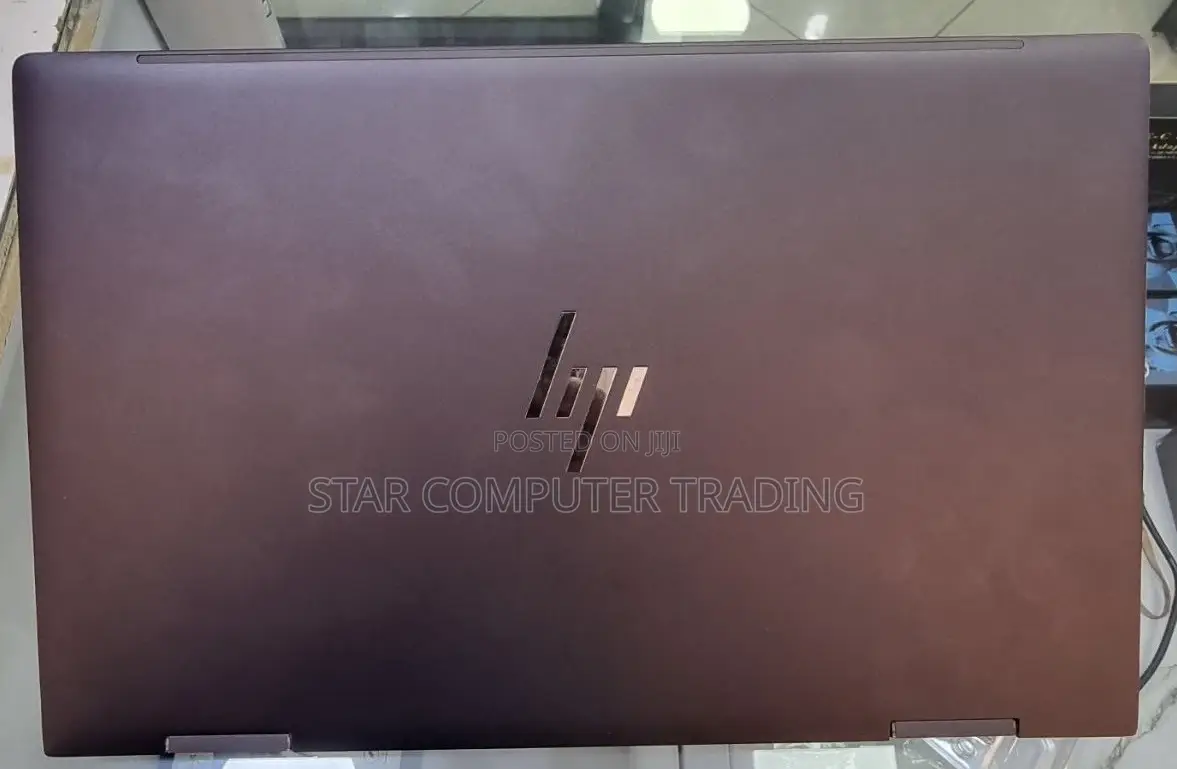 New Laptop HP Envy X360 8GB Intel Core I7 SSD 1T