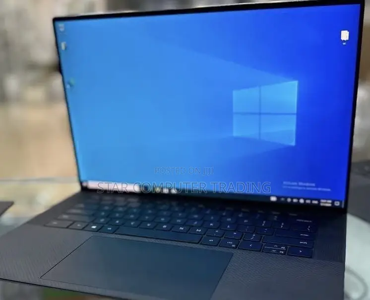 New Laptop Dell Precision 15 5520 32GB Intel Core I7 SSD 512GB