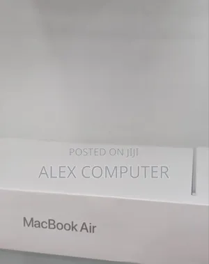 New Laptop Apple MacBook Air 2022 M2 8GB Apple M2 SSD 512GB