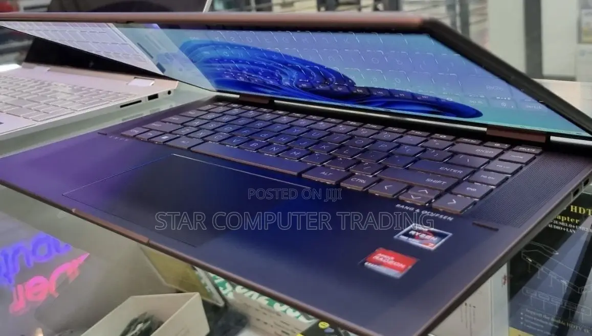 New Laptop HP Envy X360 16GB AMD Ryzen 7 SSD 512GB