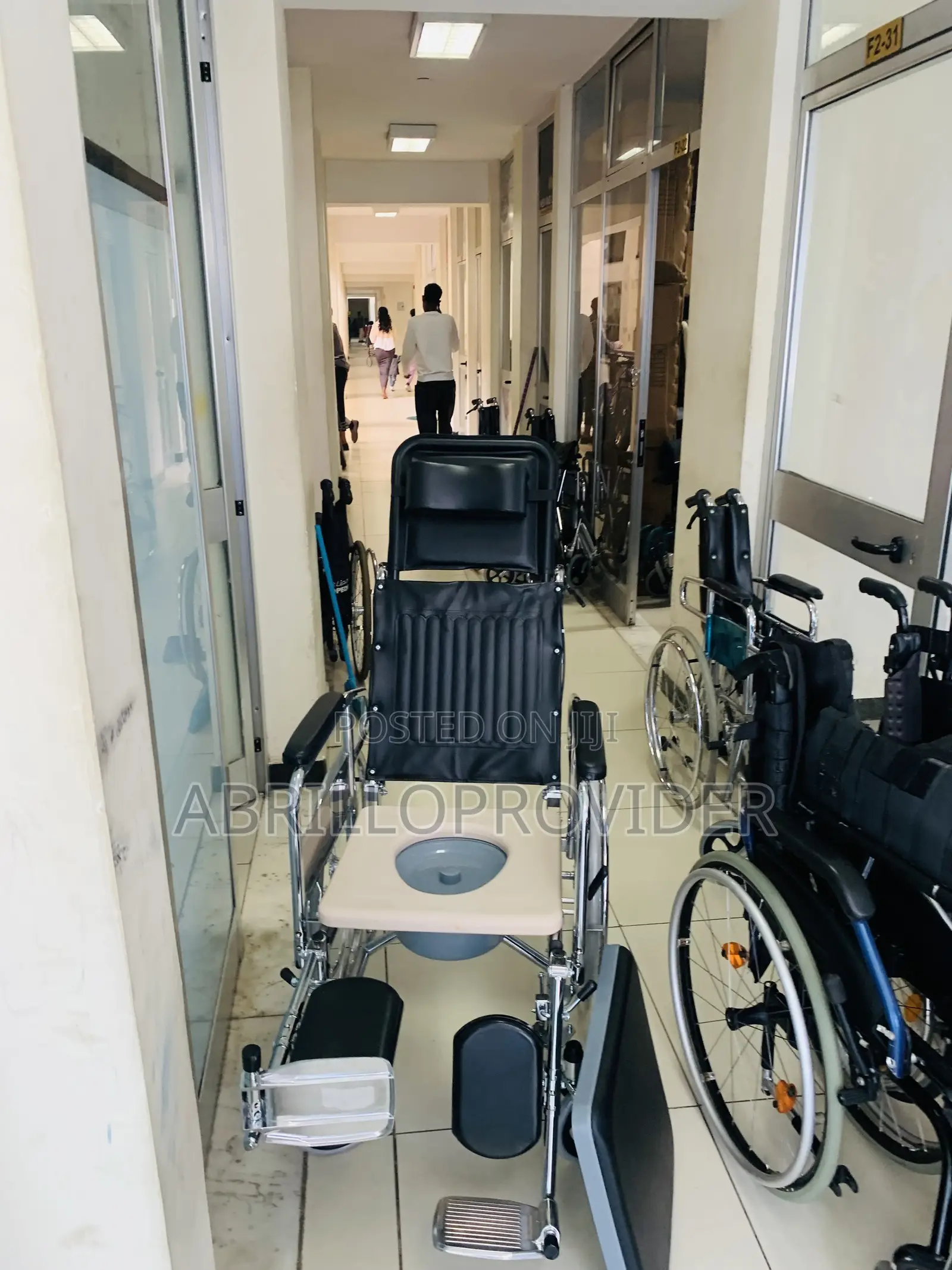 Reclining Manual Wheelchair, Multifunctional Wheelchair