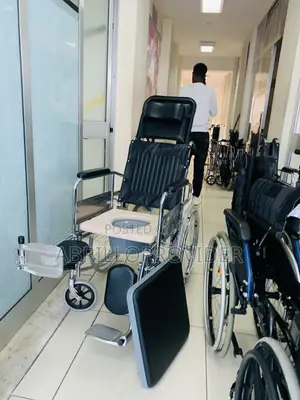 Wheelchair Manual Transmission Toilet Wheelchair