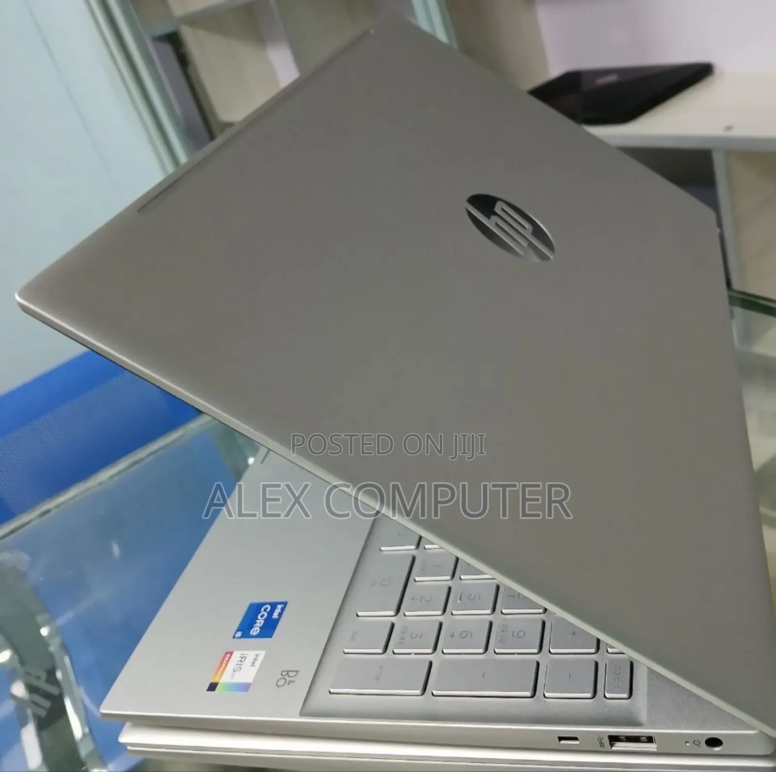 New Laptop HP Pavilion 15 8GB Intel Core I5 SSD 512GB