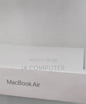 New Laptop Apple MacBook Air 2022 M2 8GB Apple M2 SSD 256GB