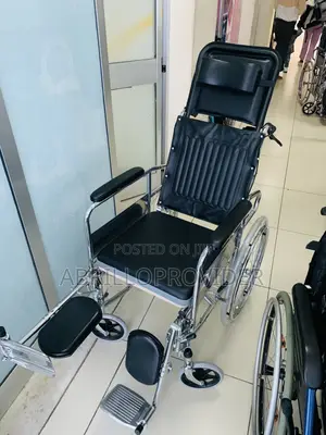 Aluminum Alloy + Waterproof PU Leather, Toilet Wheelchair