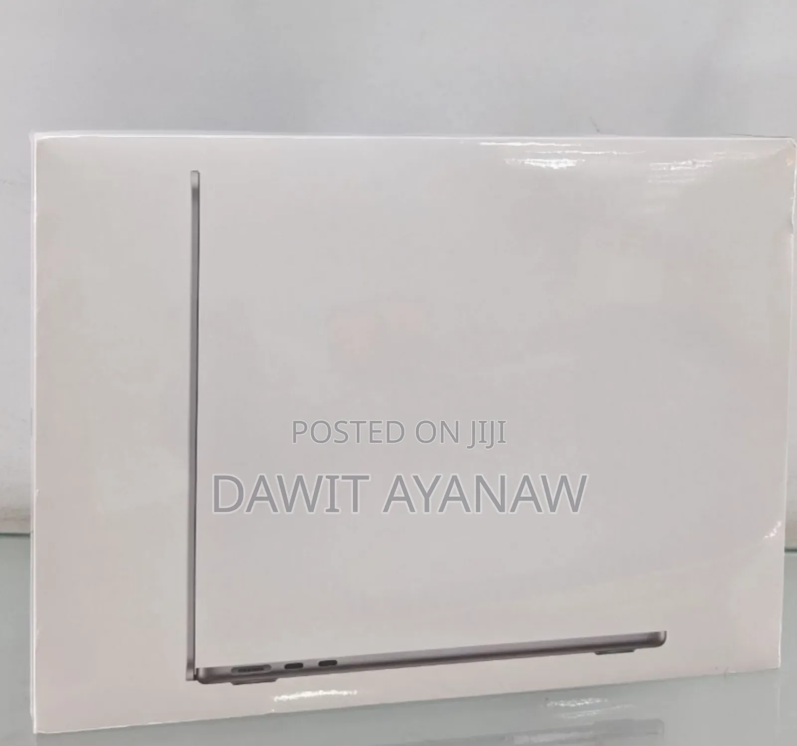 New Laptop Apple MacBook Air 2022 M2 8GB Apple M2 SSD 512GB