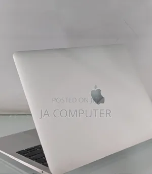 New Laptop Apple MacBook Air 2019 16GB Intel Core I5 SSD 256GB