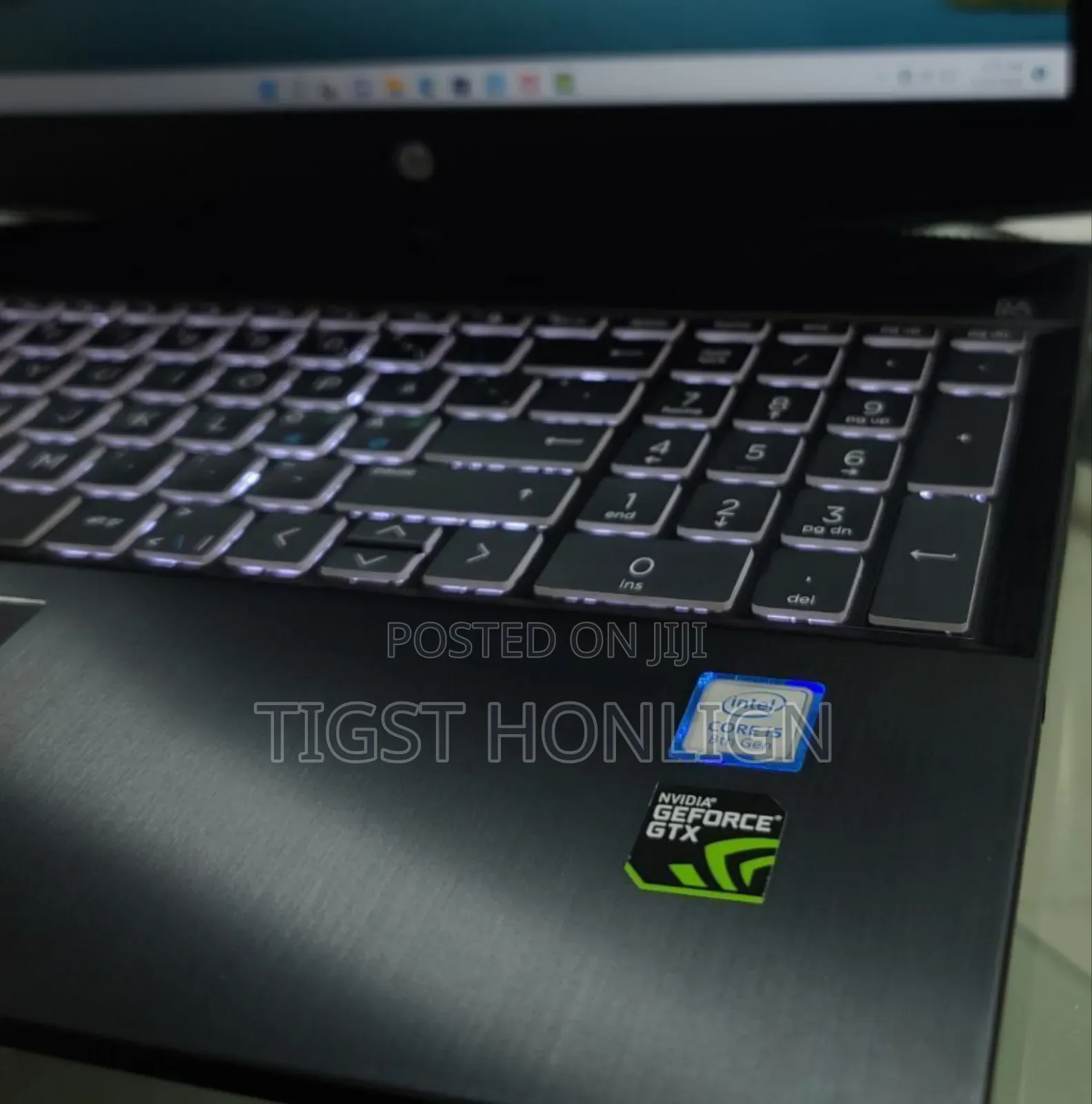 New Laptop HP Pavilion 15 8GB Intel Core I5 HDD+SSD 1T