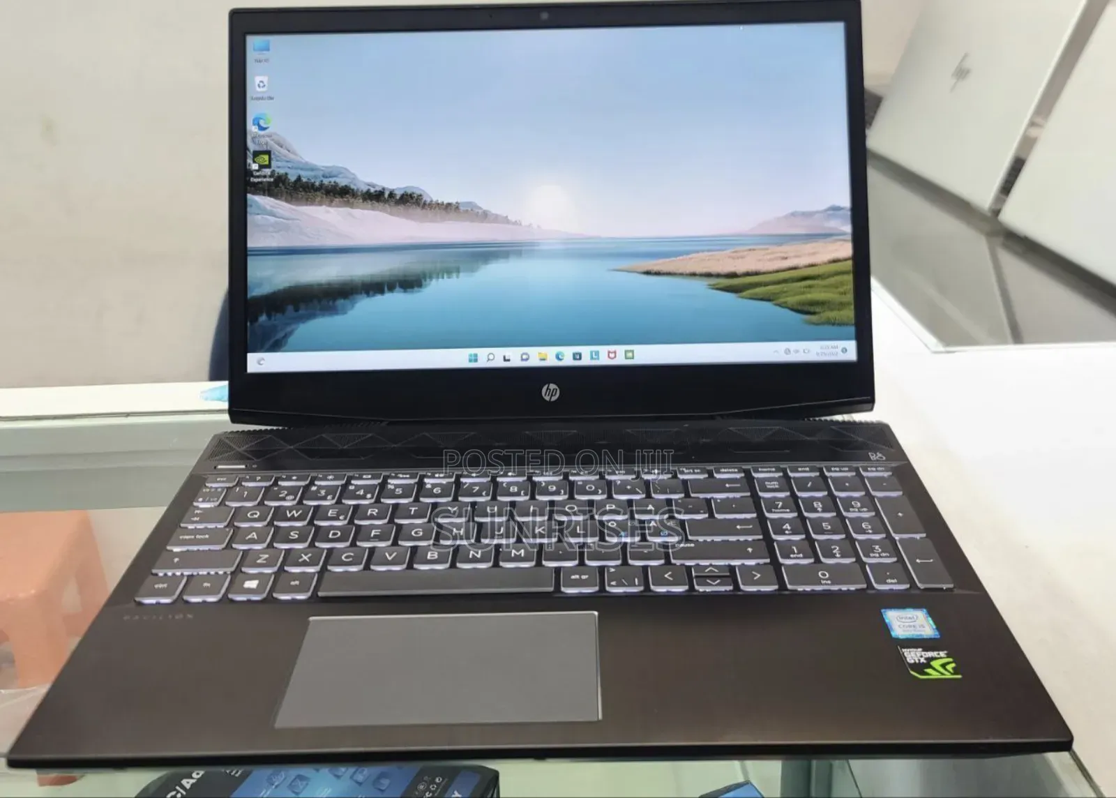 New Laptop HP Pavilion Power 15 8GB Intel Core I5 HDD+SSD 1.5T