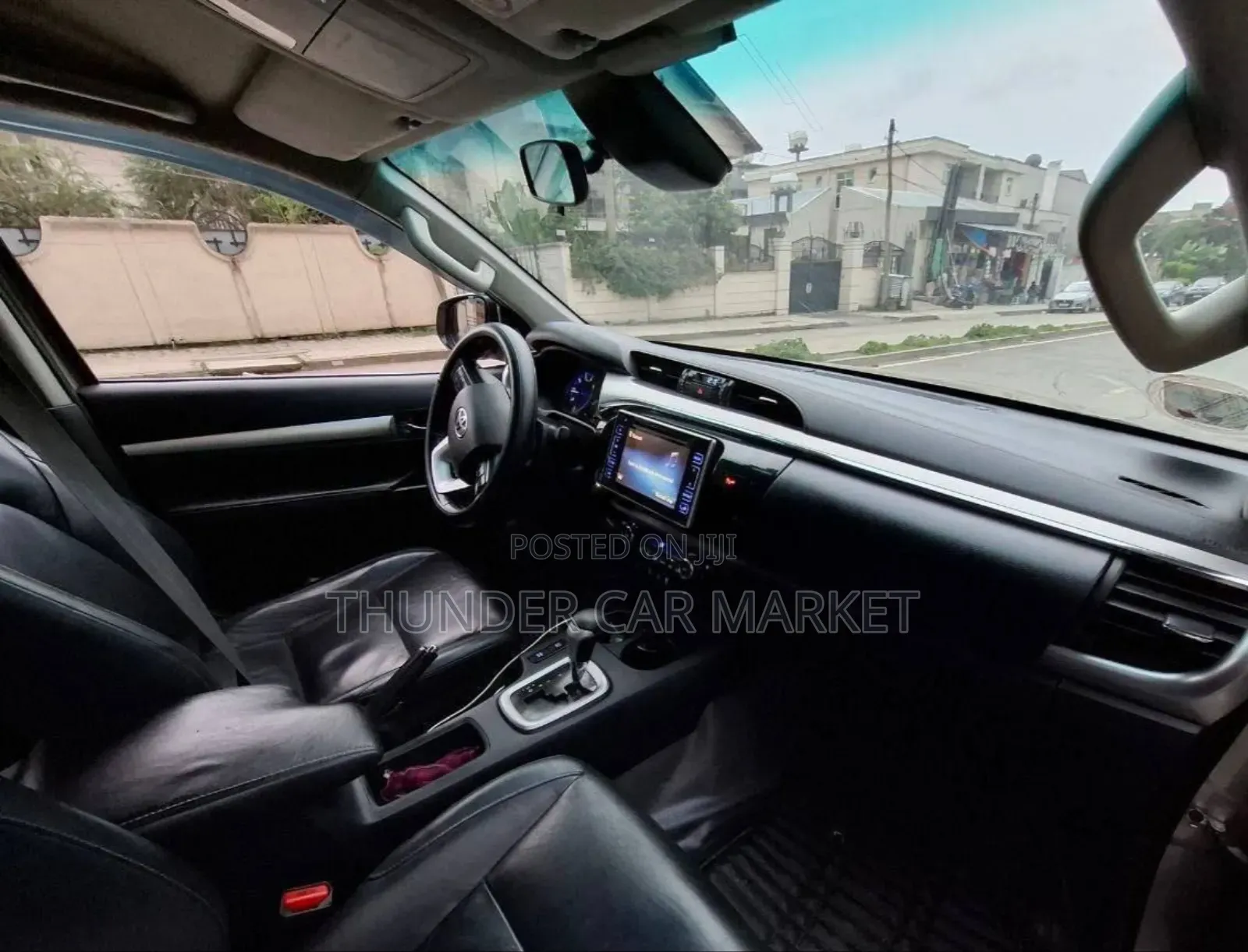 Toyota Hilux 2018 Gray