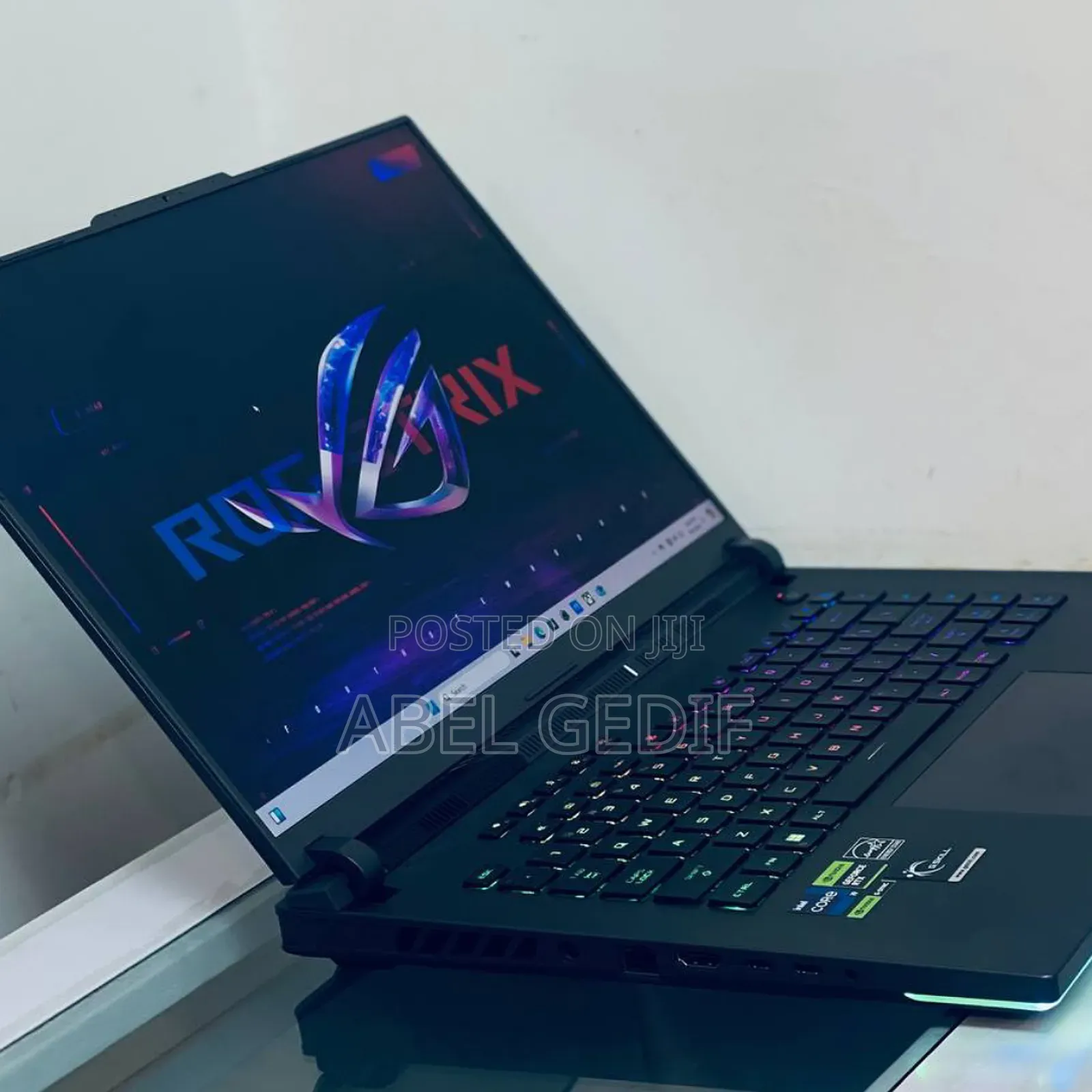 New Laptop Asus ROG Strix G15 32GB Intel Core I9 SSD 1T