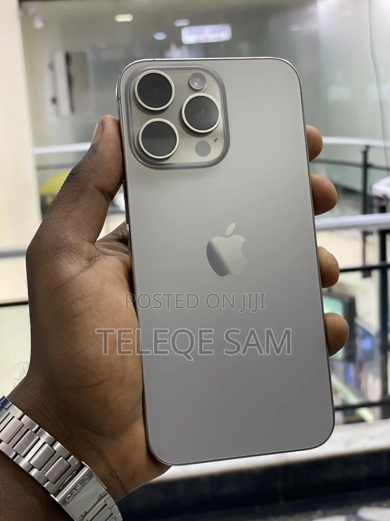 Apple iPhone 15 Pro Max 256 GB