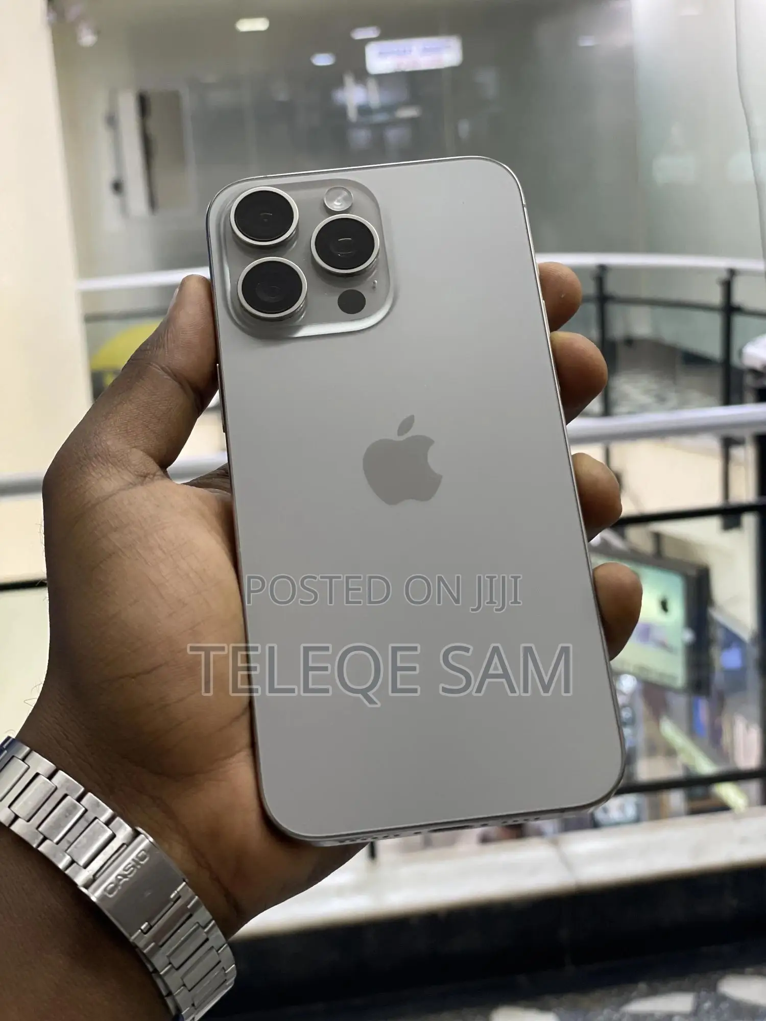 Apple iPhone 15 Pro Max 256 GB