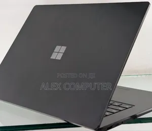 New Laptop Microsoft Surface Laptop 5 16GB Intel Core I7 SSD 256GB