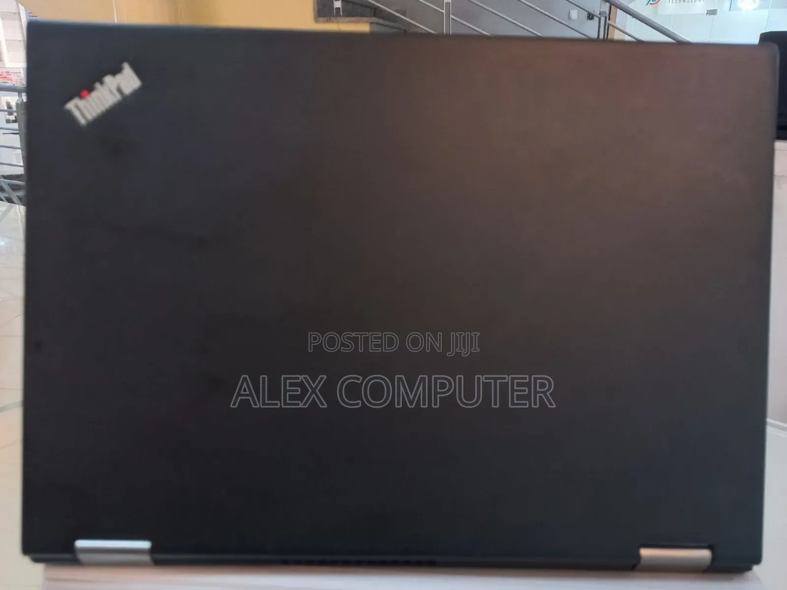 New Laptop Lenovo ThinkPad Yoga 370 16GB Intel Core I5 SSD 512GB