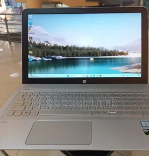 New Laptop HP Envy 15 16GB Intel Core I5 HDD+SSD 1T