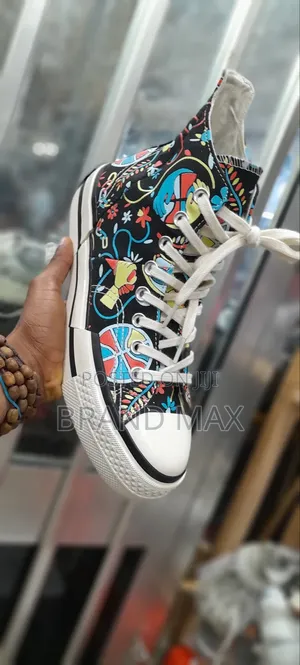 Photo - Converse Allstar Chuck Taylor Premium Quality