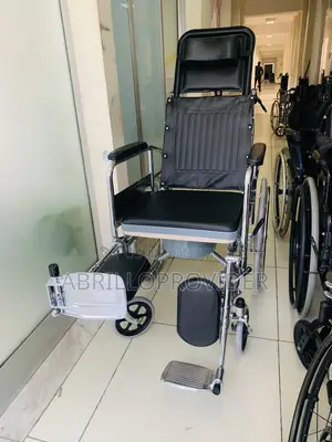 Leather Toilet New Packed Wheelchair: Folding and Wheelchair