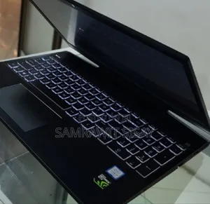 New Laptop HP Pavilion 15 1GB Intel Core I5 HDD+SSD 256GB