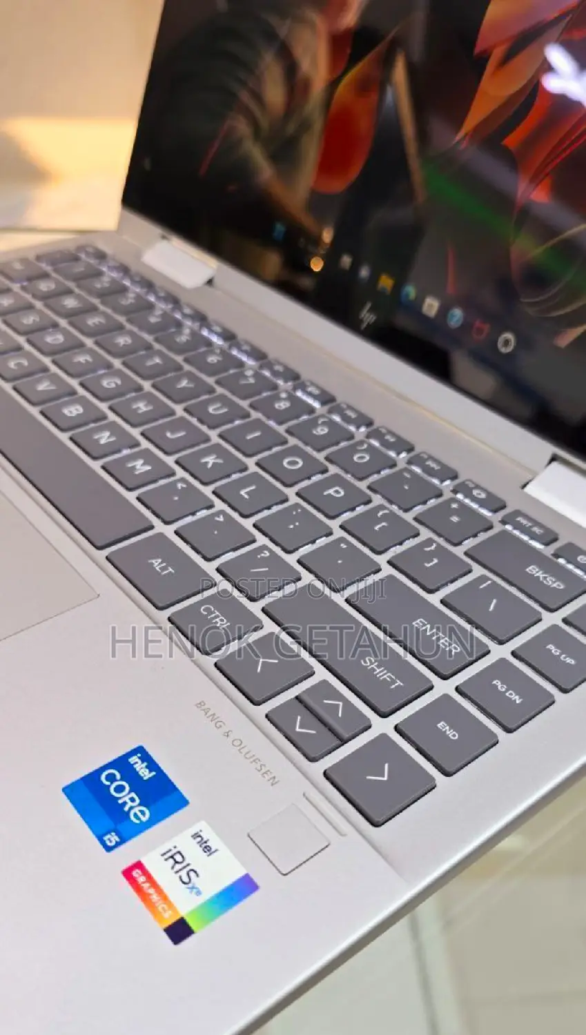 New Laptop HP Envy X360 8GB Intel Core i5 SSD 512GB