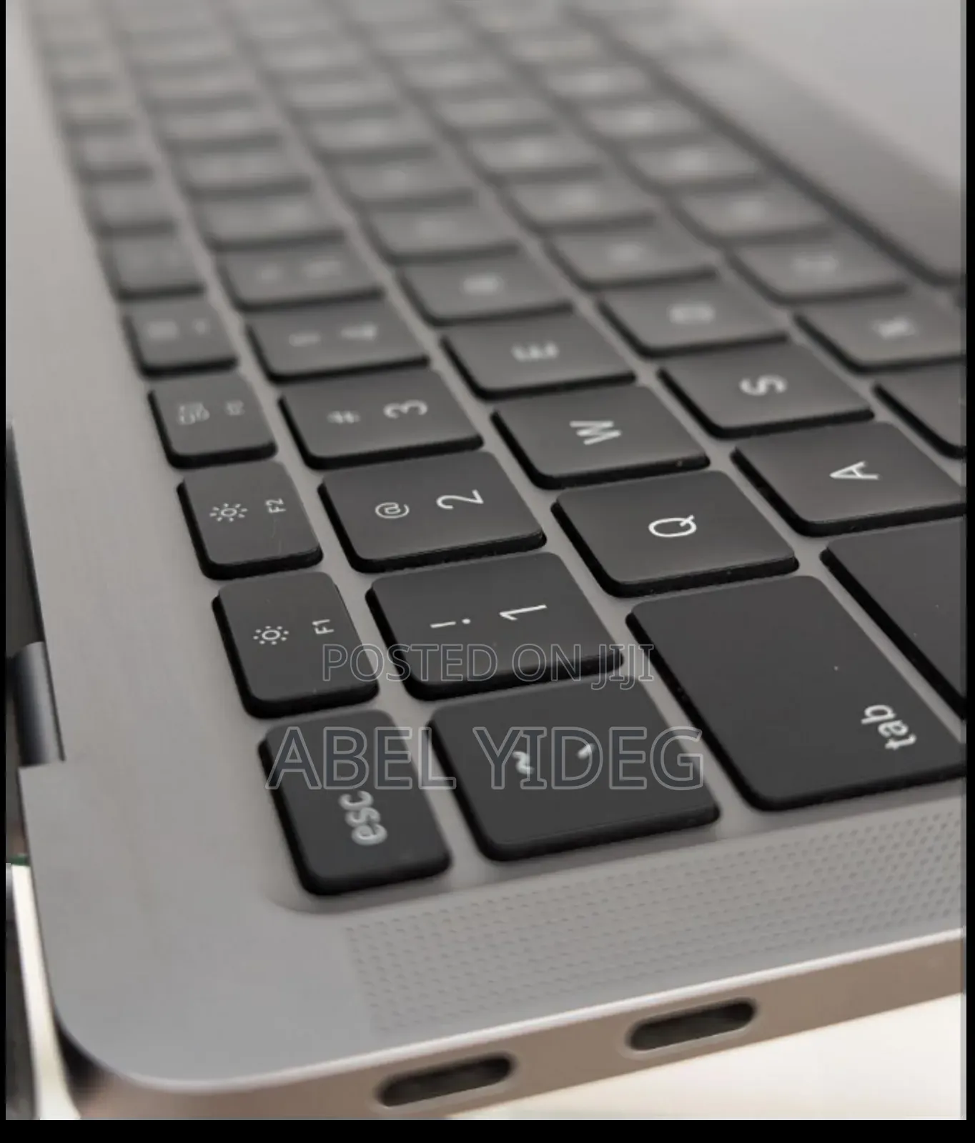 New Laptop Apple MacBook Air 2020 8GB Intel Core I3 SSD 256GB