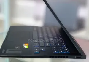 New Laptop HP Omen 16 16GB AMD Ryzen 9 SSD 1T