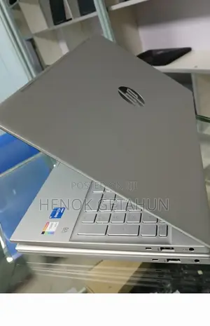 Photo - New Laptop HP Pavilion 15 8GB Intel Core I5 SSD 512GB