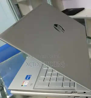 New Laptop HP Pavilion 15 8GB Intel Core I5 SSD 512GB