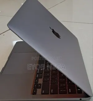 New Laptop Apple MacBook Air 2020 M1 8GB Apple M1 SSD 256GB